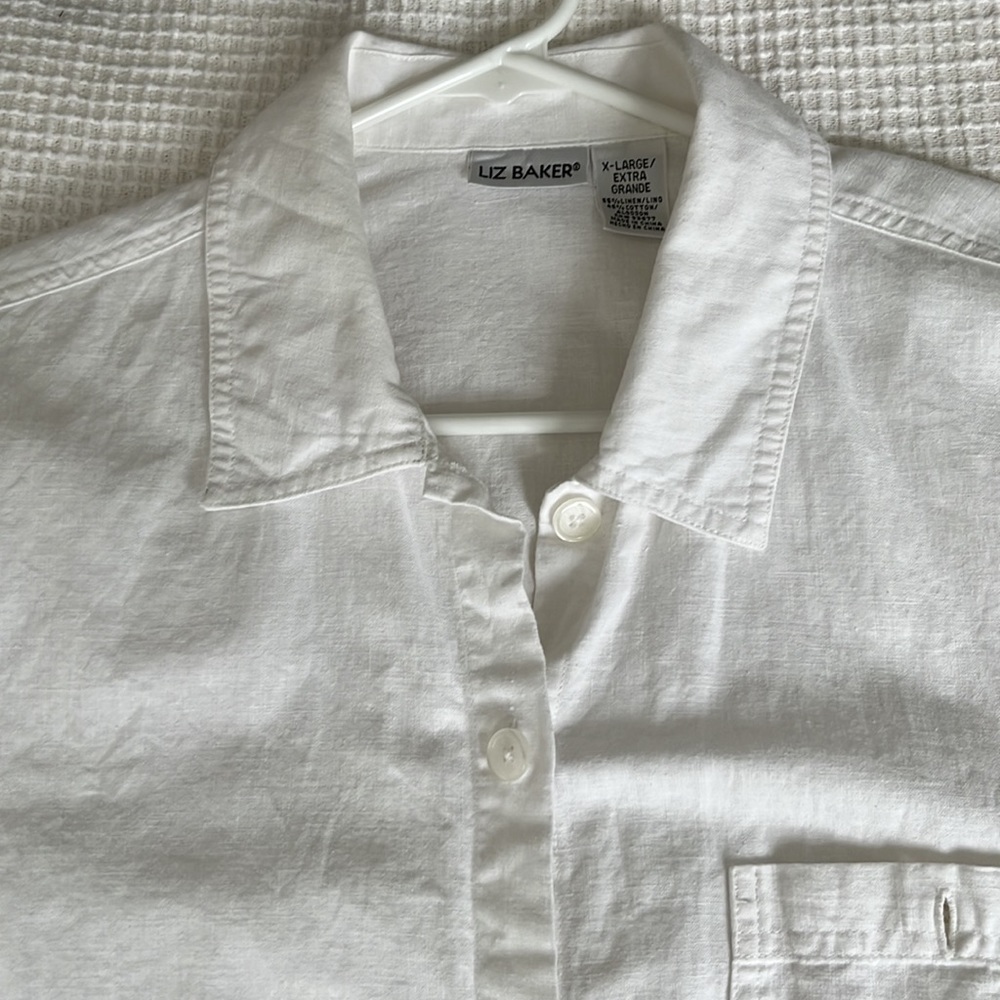 White Linen woman’s top - Picture 3 of 8